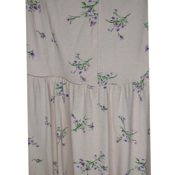 (NWT) Forever 21 Backless Dress - Picture 3 of 3